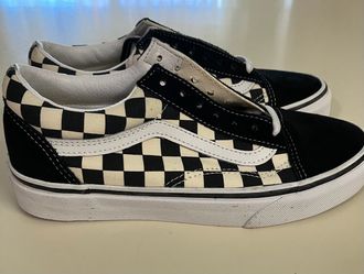 Vans checkerboard sneakers, youth size M 4.5 W 6