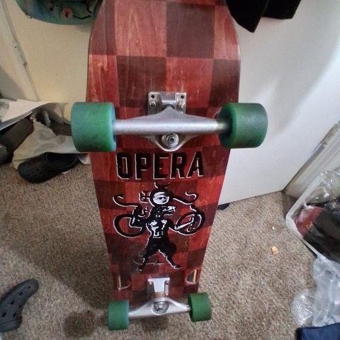 Opera Skate Board