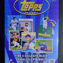 2025 Topps Baseball & Holiday Mega - NFL Mega & Blaster Mosaic, Absolute, Phoenix 