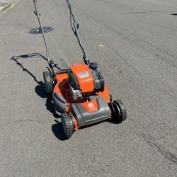 Husqvarna Self Propelled Lawn Mower 