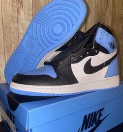 Jordan 1 UNC Toe
