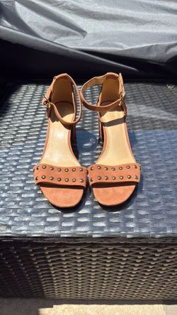 Women heels