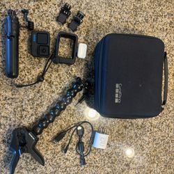 GoPro hero 11 Black - Full Lit With All Attachments In Photo 