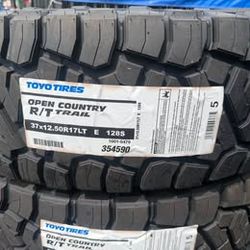 37x12.50R17LT Toyo Tires Open Country R/T Trail