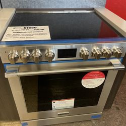 Frigidaire Professional Electric Glass Top Stove 