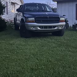 2003 Dodge Dakota