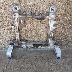 2013-15 Chevy Impala Crossmember (Body Parts)