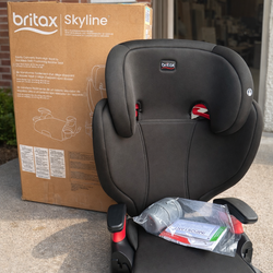 Brand New Britax Skyline