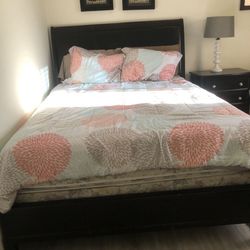 Queen Bed Frame And Nightstand 