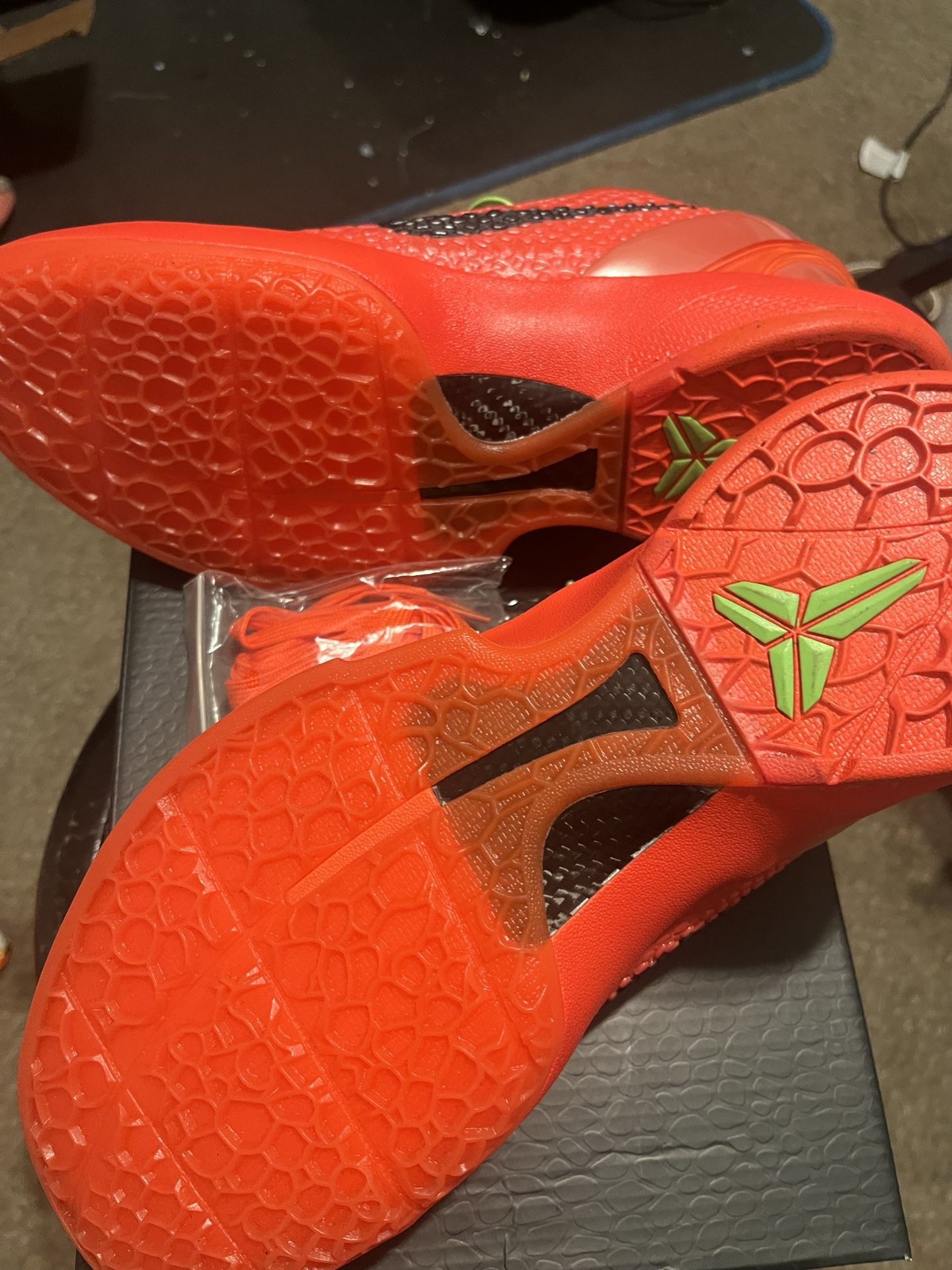 Brand New Kobe Reverse Grinch