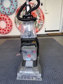 Hoover PowerScrub XL Carpet Cleaner