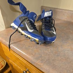Baseball Cleats Size 10