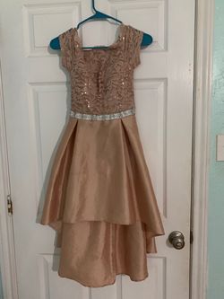 Girls dress being size Small