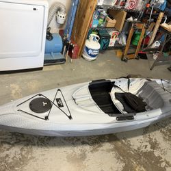 Quest Kayak