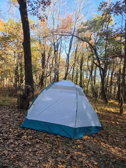 2-3 person tent | LIKE NEW
