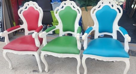 3 Chairs
