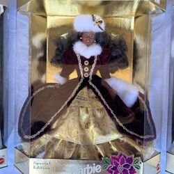 Rare, Vintage Happy Holidays Barbie