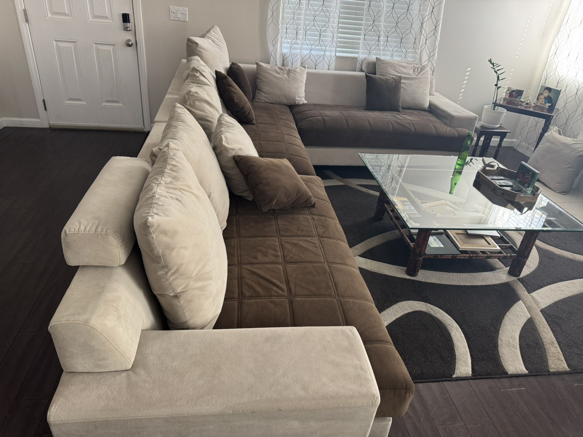 Modern 3 Piece Sectional Sofa With Ottoman