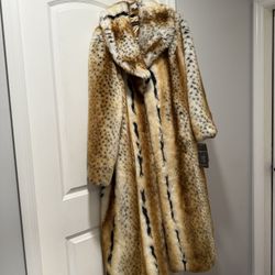 Pamela McCoy Full Length Canadian Bobcat Lynx Faux Fur Coat