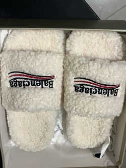 Balenciaga slides large