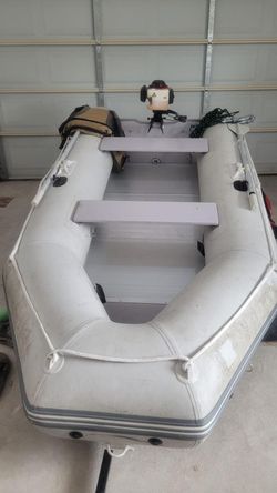 Fishing boat.PVC.10/5 and motor 4.4