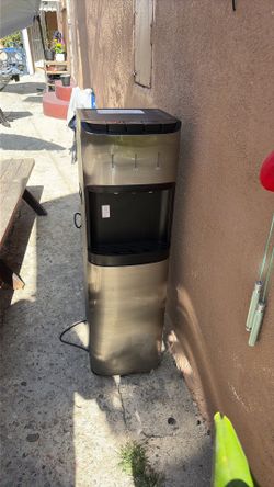 Water dispenser