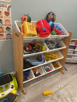 Toy organizer
