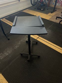 laptop stand