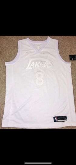 White Lakers jersey