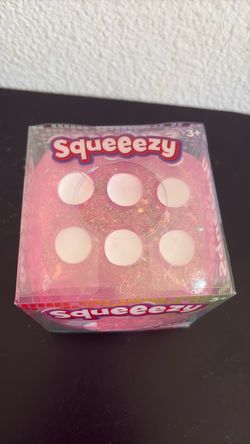 Squeeezy Glitter Dice Squishy Toy
