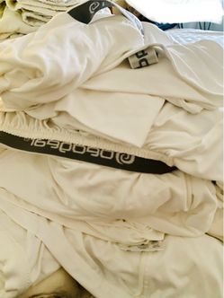 Complete Devine stretch sheet set for KING /CAL KING size bed
