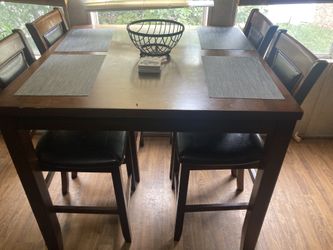 Dinning Table