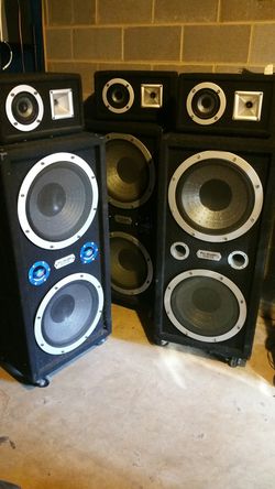 Pro. studio SPEEKERS. .