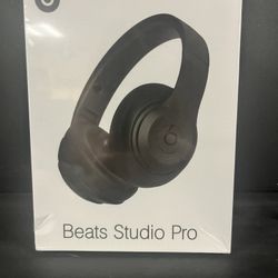 Beats Studio Pro Bluetooth Headphones 