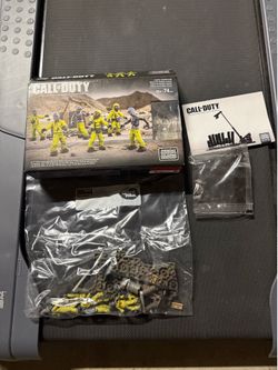 Mega Bloks Call Of Duty Hazmat Zombies Mob
