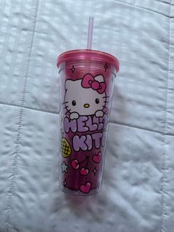Hello Kitty Sanrio 24 oz Tumbler Cup