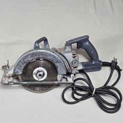 Skilsaw HD77 Worm Drive Circular Saw