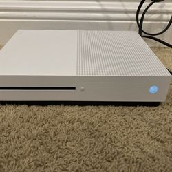 Xbox One S 500 Gb Available For Sale