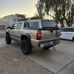 Camper Chevy Avalanche 