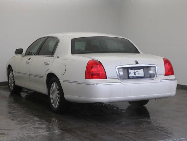 2006 Lincoln Town Car