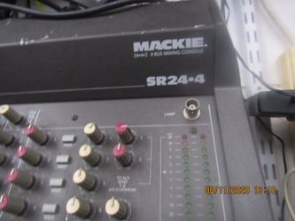 Mackie mixer board 32 channels