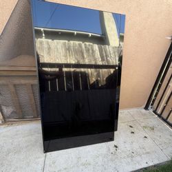 Free TV For Parts - Don’t Not Work 