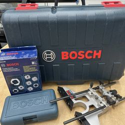 Bosch MRC23EVSKRT Plunge And Fix Base Router W/ Accessories