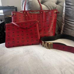 Mcm Purse And Accessories 
