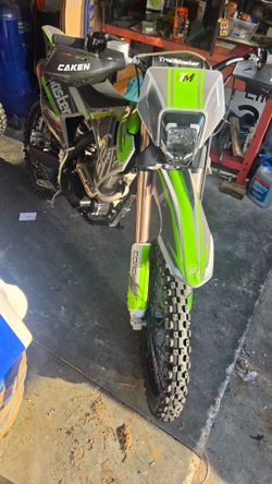 Trailmaster  Dirtbike