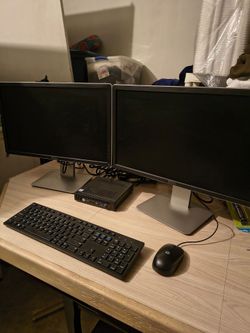 HP Desktop Computer with 2 monitors