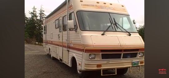 88 motor home runs great  needs drive line