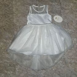American princess 👸 all white pearl dress new