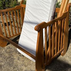 Baby Crib With Mattress/Toddler Bed