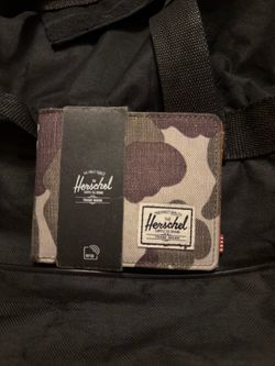 Hershel wallets
